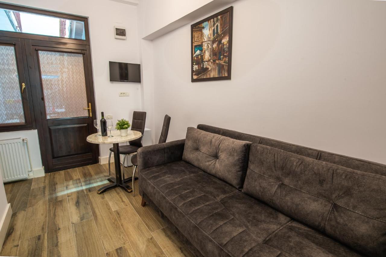 Old Town Suites Μπρασόβ Εξωτερικό φωτογραφία