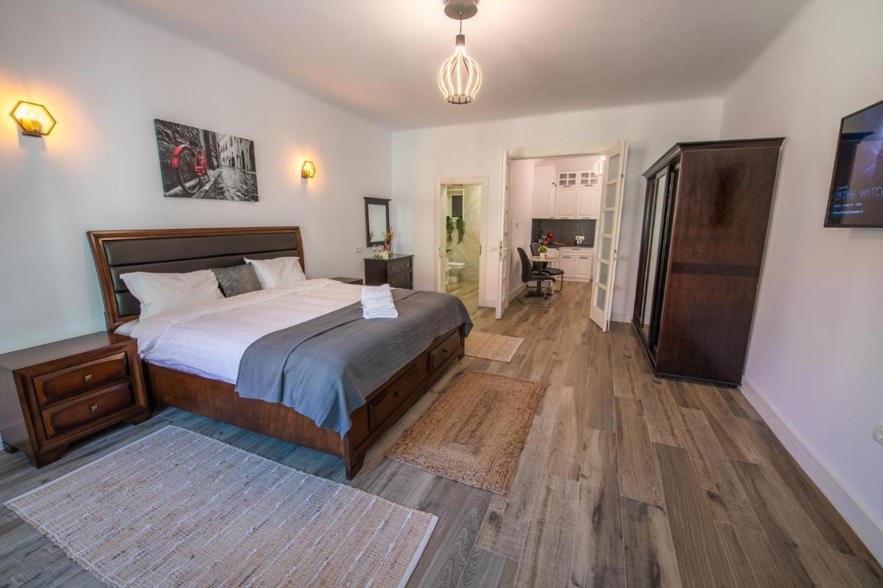 Old Town Suites Μπρασόβ Εξωτερικό φωτογραφία