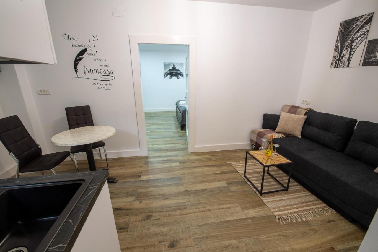 Old Town Suites Μπρασόβ Εξωτερικό φωτογραφία