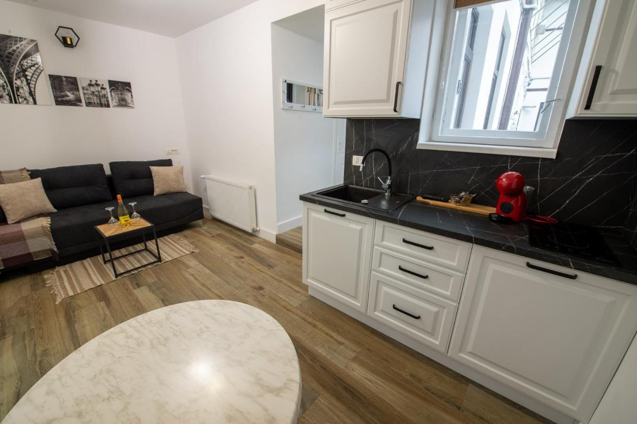 Old Town Suites Μπρασόβ Εξωτερικό φωτογραφία